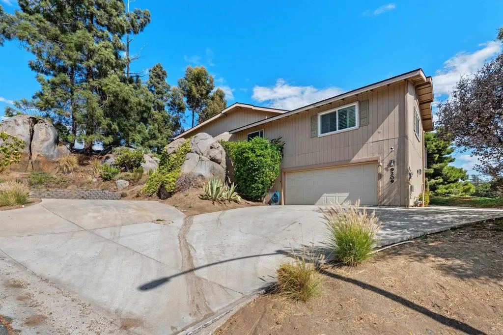 9209 Lakeview Terrace, Lakeside, CA 92040 - Photo 5 of 39, Lakeside, CA