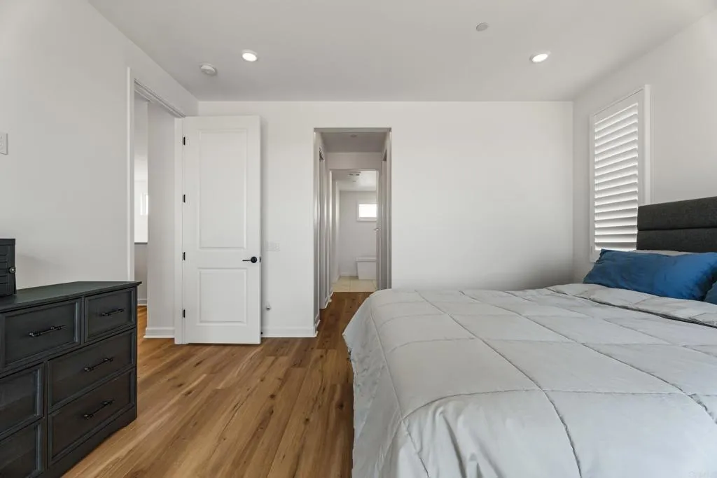 https://cdn.realtyfeed.com/cdn/127/307063776/42a6292f5c648b44c7dc52587e58adce.webp