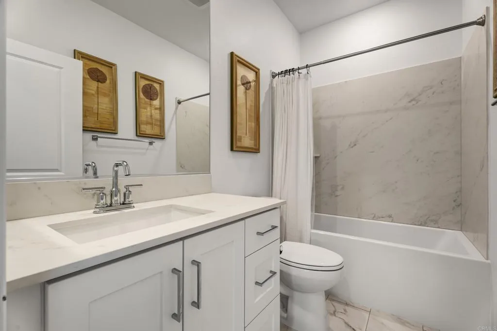 https://cdn.realtyfeed.com/cdn/127/307063776/afce0d4d71796ae147791a16f7924a25.webp