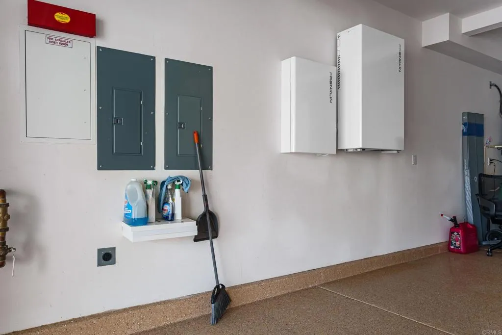 https://cdn.realtyfeed.com/cdn/127/307063776/c4da0588b113a21769aeb02e251cde4b.webp