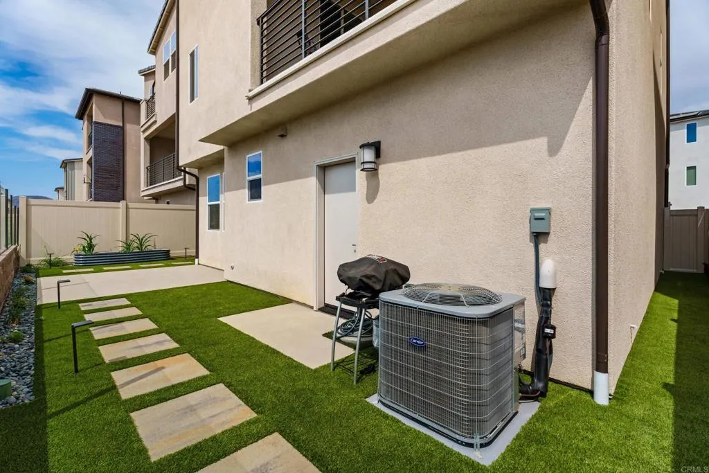 https://cdn.realtyfeed.com/cdn/127/307063776/f1a2d25c9f82446e2e919df5559df3e0.webp