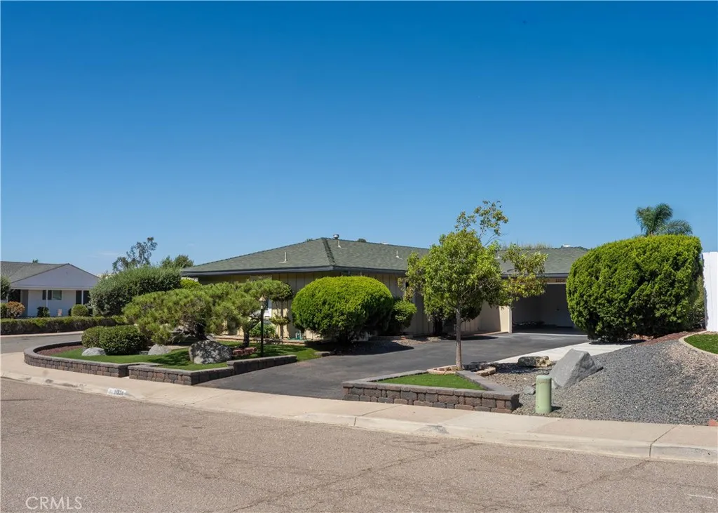 https://cdn.realtyfeed.com/cdn/127/307063804/6bc9105a0800832d27c27d0a0640f090.webp