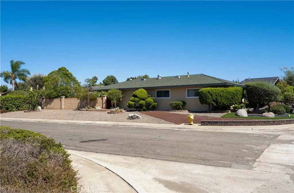 https://cdn.realtyfeed.com/cdn/127/307063804/ab7e736696f17cf35eb836242eaaa038.webp