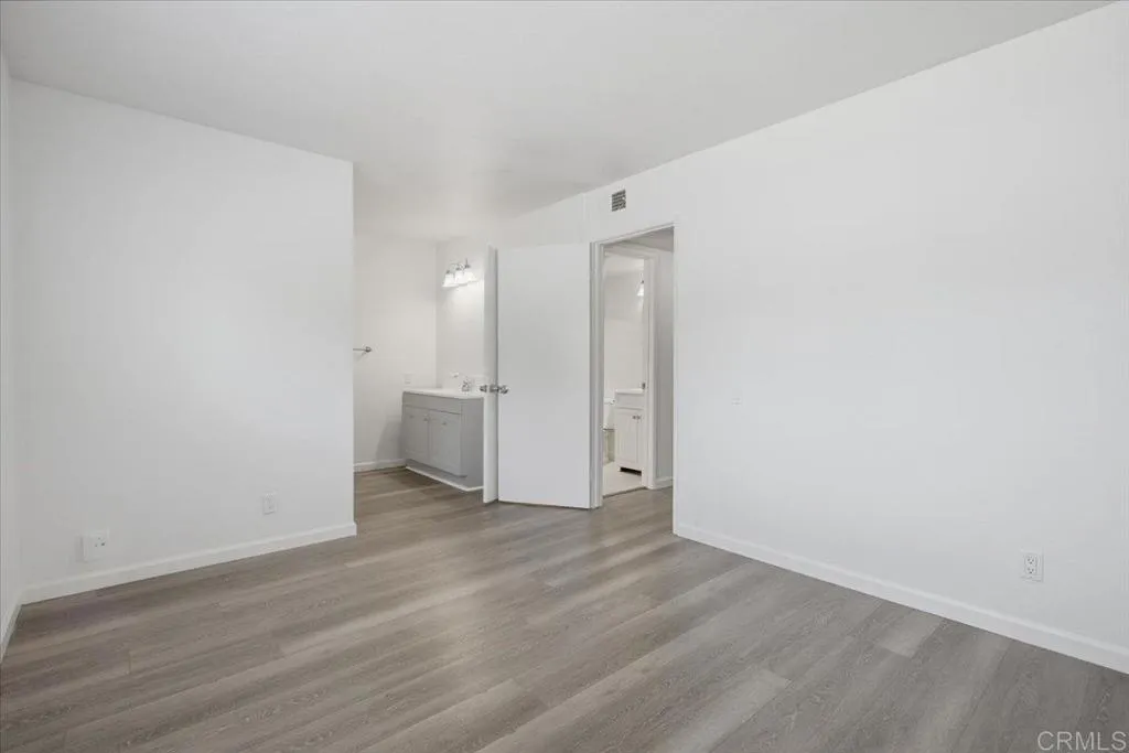 https://cdn.realtyfeed.com/cdn/127/307063805/08b522ef3e16512862dbd166923434fc.webp