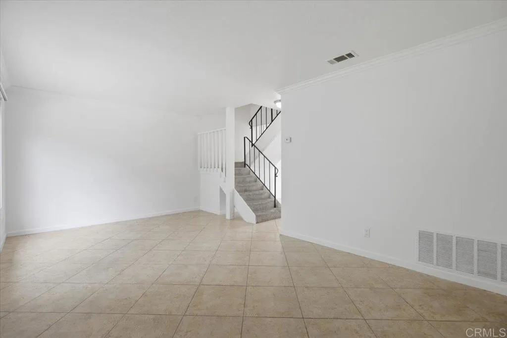 9457 Carlton Oaks Drive Unit B, Santee, CA 92071 - Photo 2 of 30, Santee, CA