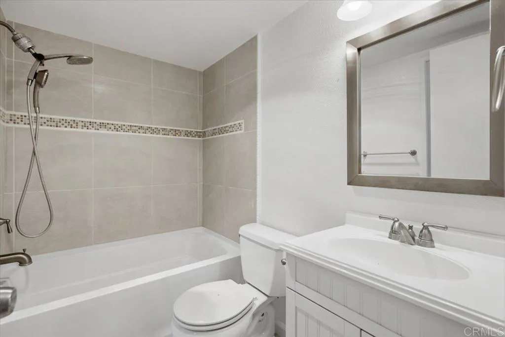 https://cdn.realtyfeed.com/cdn/127/307063805/58f2015477ef3aa2d719ec56452f7b18.webp