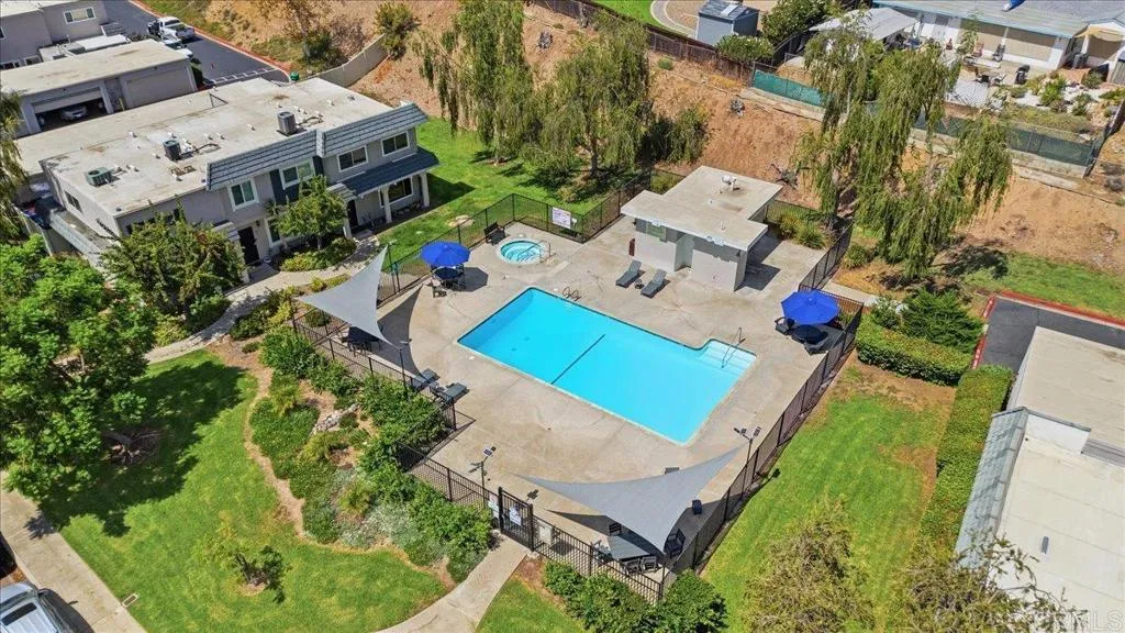 https://cdn.realtyfeed.com/cdn/127/307063805/78464866a083410fc970c17888415055.webp
