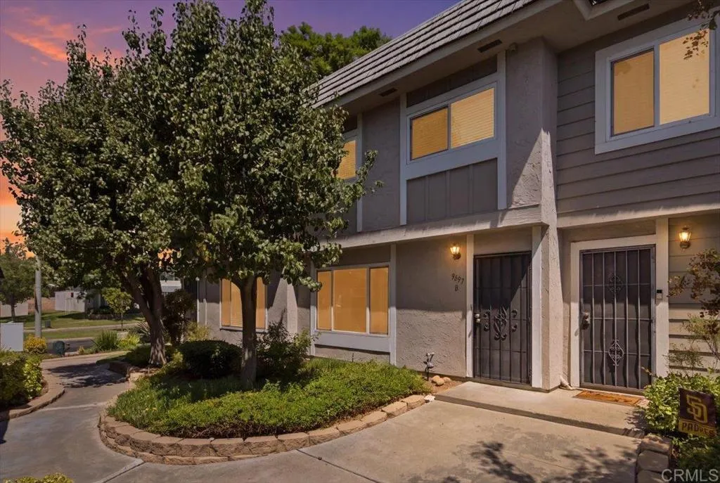 9457 Carlton Oaks Drive Unit B, Santee, CA 92071 - Main photo, Santee, CA