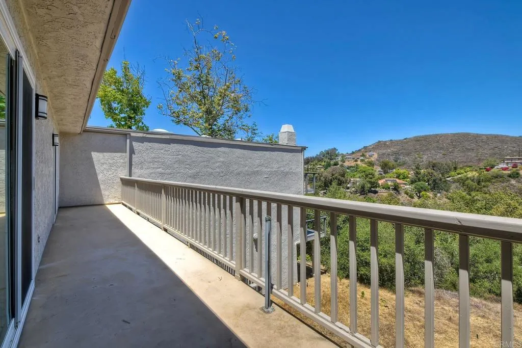 https://cdn.realtyfeed.com/cdn/127/307063857/59d2afe58b2e0de1f419abaa9a44ce61.webp