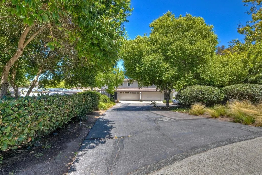 https://cdn.realtyfeed.com/cdn/127/307063857/5c7c2d833a46d29d7f6db7d4e51ec957.webp