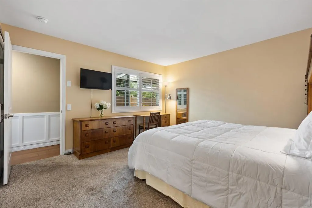 https://cdn.realtyfeed.com/cdn/127/307063877/933f45fa81e11ad3b671804fbc73698b.webp