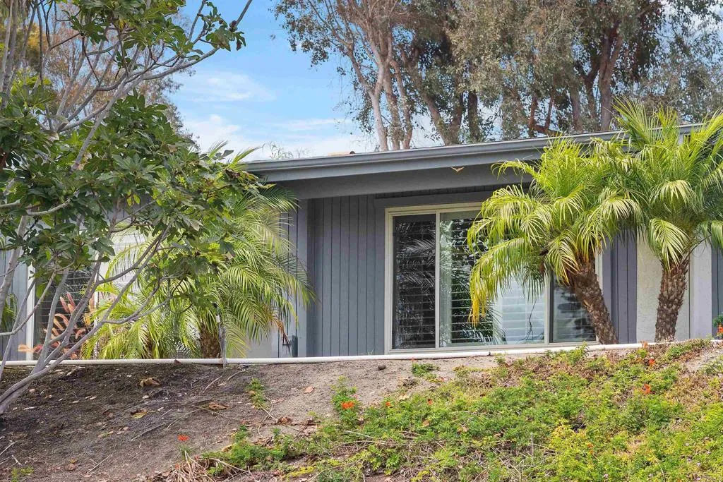 https://cdn.realtyfeed.com/cdn/127/307063877/ca82873c1633c5eeb38516558fc6fd99.webp
