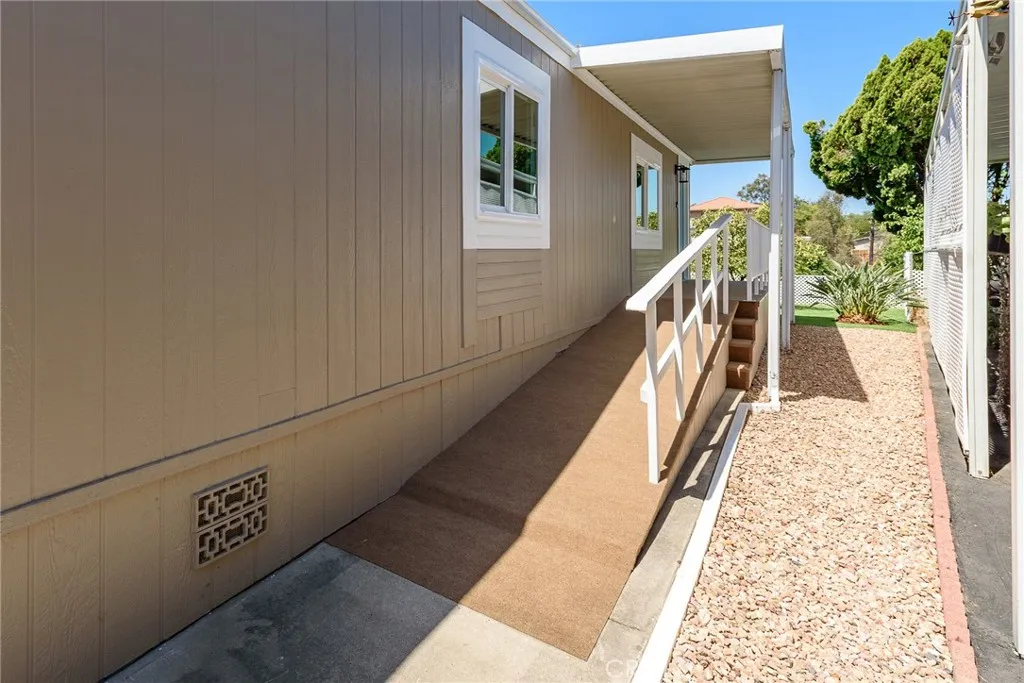 https://cdn.realtyfeed.com/cdn/127/307063882/12b4af787e93d99790604f35bc897512.webp