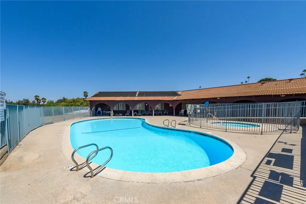 https://cdn.realtyfeed.com/cdn/127/307063882/197850c09dc397168bed51d40366087a.webp