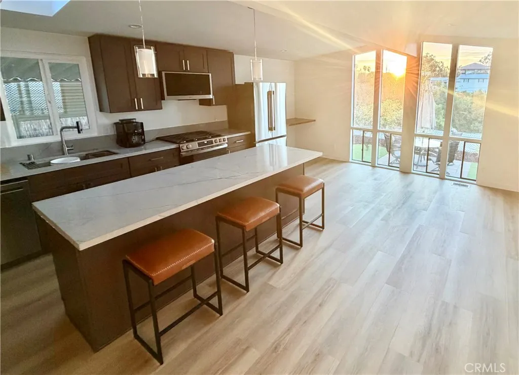 https://cdn.realtyfeed.com/cdn/127/307063882/65e224deaad6d97c782faa25c854ecca.webp