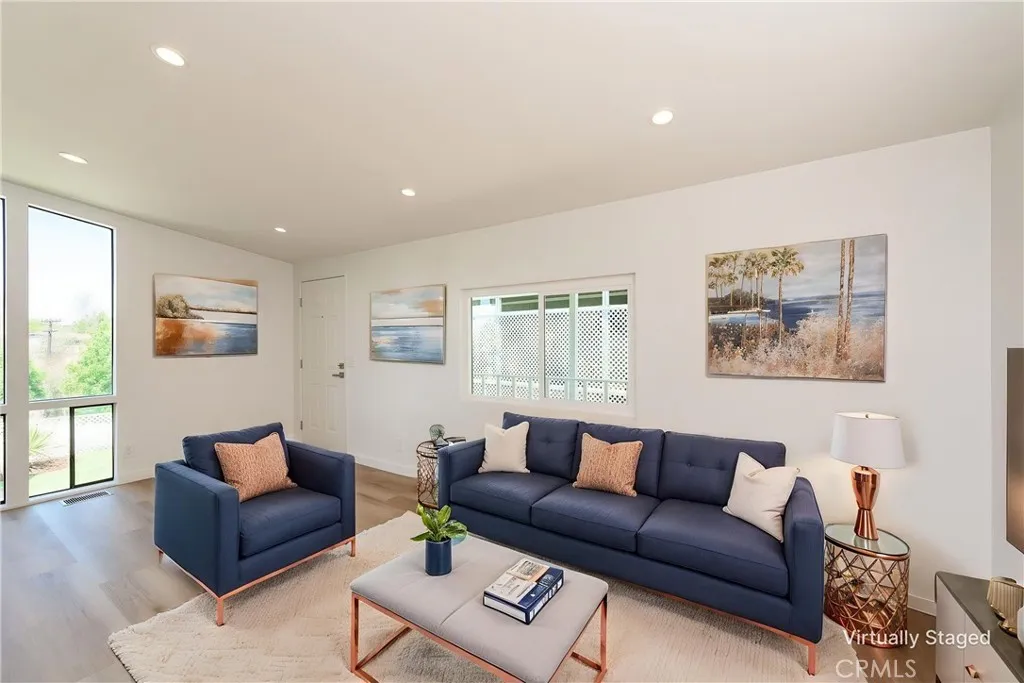 https://cdn.realtyfeed.com/cdn/127/307063882/81319857a21cde100e2b2bd51e0c7a3a.webp