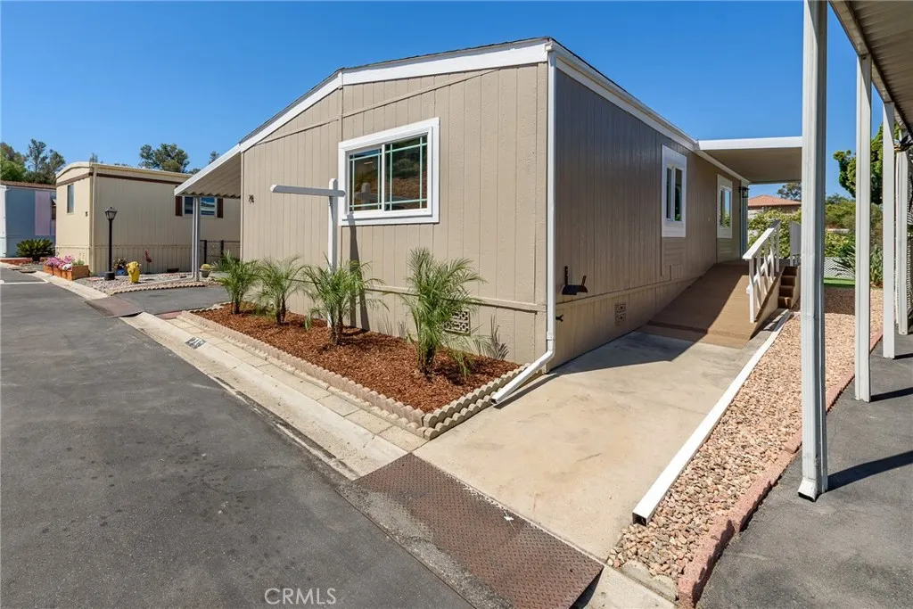 https://cdn.realtyfeed.com/cdn/127/307063882/96c4cb5df992fd9a662342365cd22bca.webp