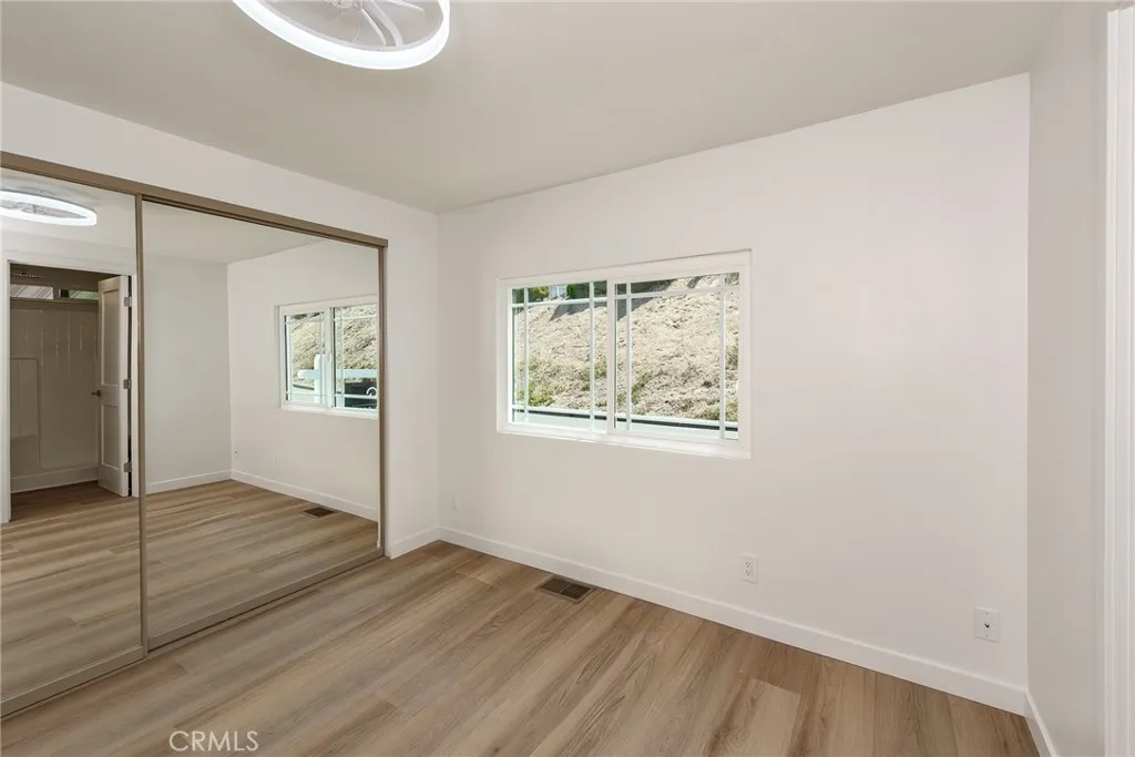 https://cdn.realtyfeed.com/cdn/127/307063882/dfb1c9351fe8f3f43fce93681436e42c.webp