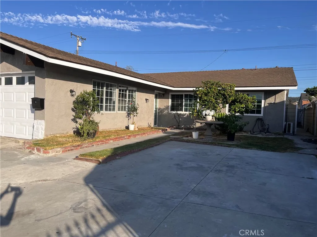 2332 Silverbay