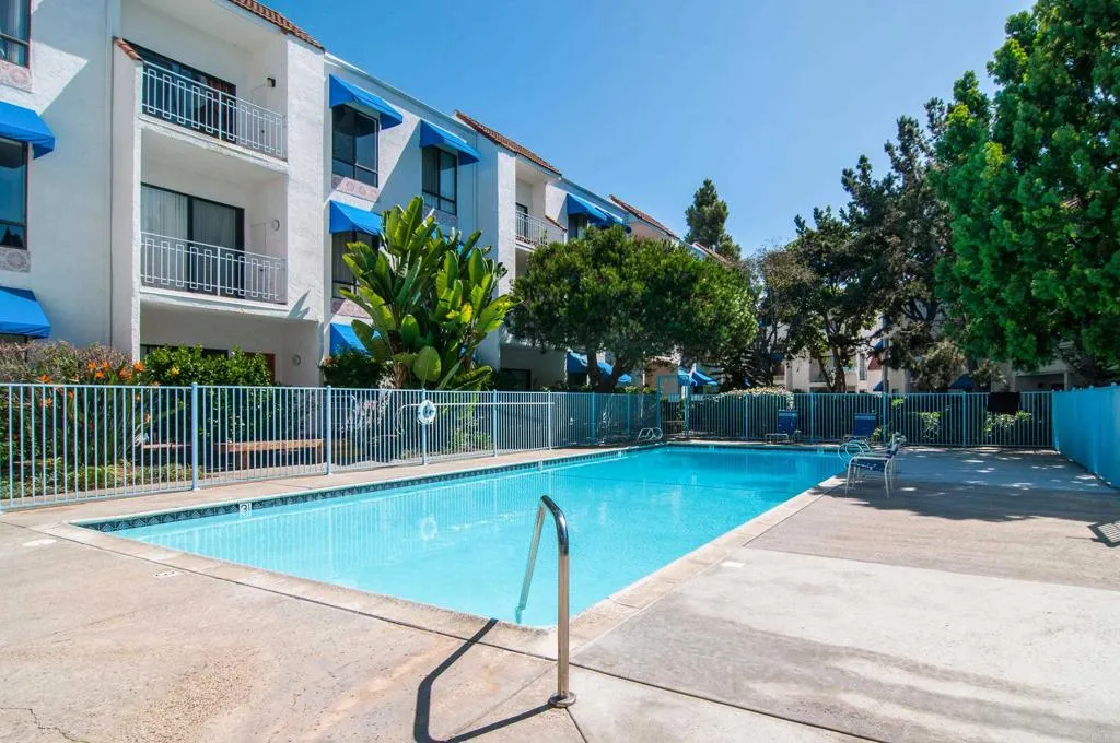 https://cdn.realtyfeed.com/cdn/127/307063987/30e4c0ca0c16c43b6c962b0a5dce583a.webp