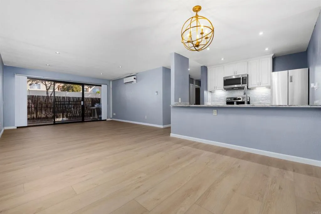 8324 Regents Road Unit 1b, San Diego, CA 92122 - Photo 2 of 28, San Diego, CA
