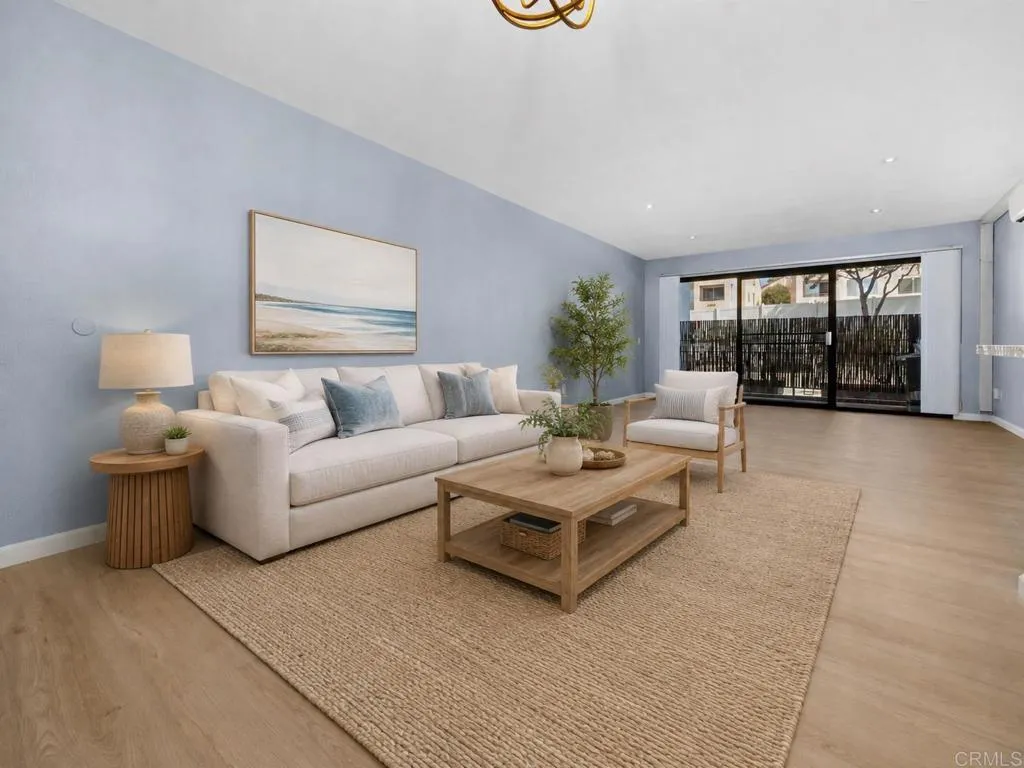 8324 Regents Road Unit 1b, San Diego, CA 92122 - Photo 3 of 28, San Diego, CA