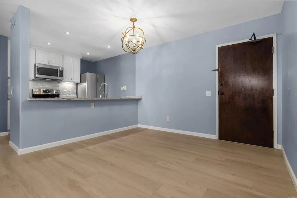https://cdn.realtyfeed.com/cdn/127/307063987/f571609e9515835988bb12001efc939e.webp