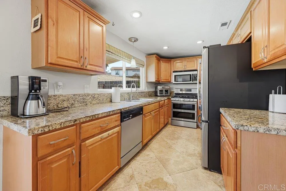 1626 David Dr., Escondido, CA 92026 - Photo 5 of 27, Escondido, CA