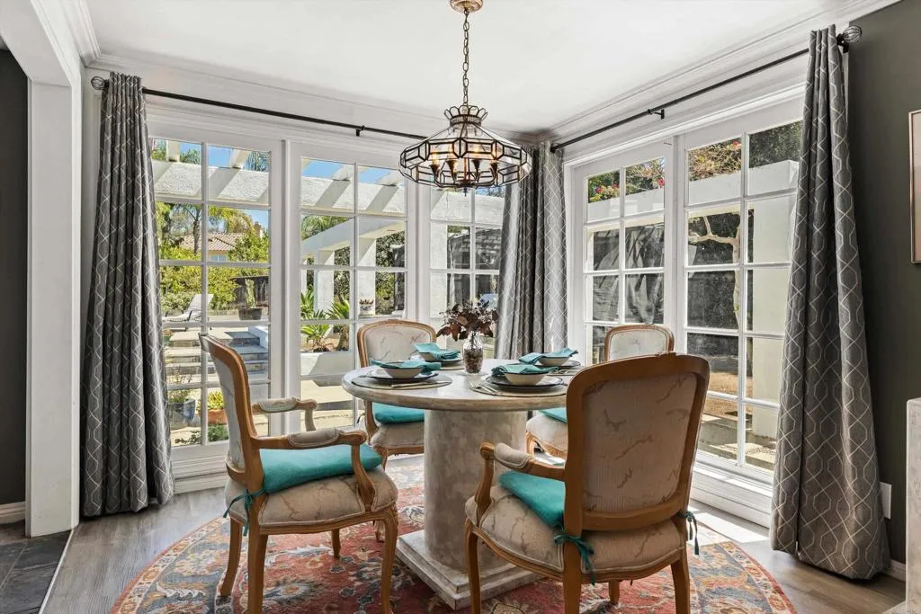 https://cdn.realtyfeed.com/cdn/127/307064049/2983c4751ee67e54fed38a426745efe3.webp