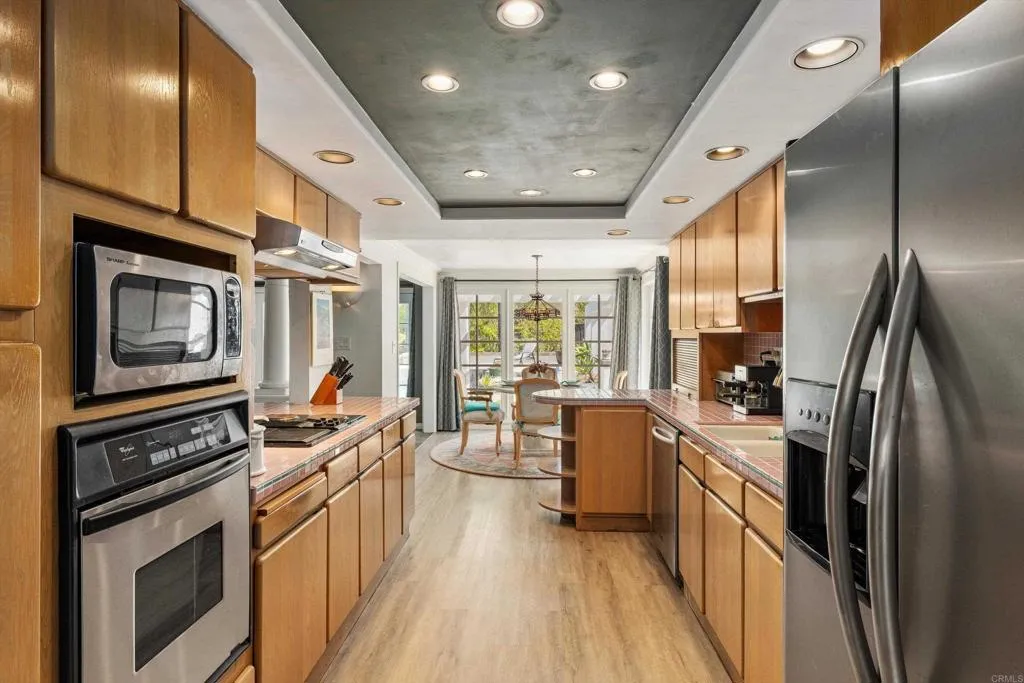 https://cdn.realtyfeed.com/cdn/127/307064049/314d3de4d8cb5c2fa997027245b46591.webp