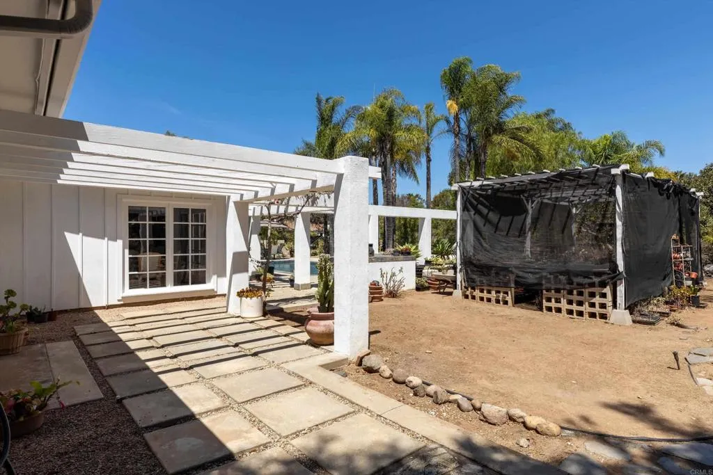 https://cdn.realtyfeed.com/cdn/127/307064049/45db5f13fe2a5e73330f4f5953a6e2da.webp