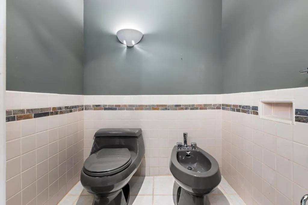 https://cdn.realtyfeed.com/cdn/127/307064049/82b8cfca90b53b15d08b119c7b556ed7.webp