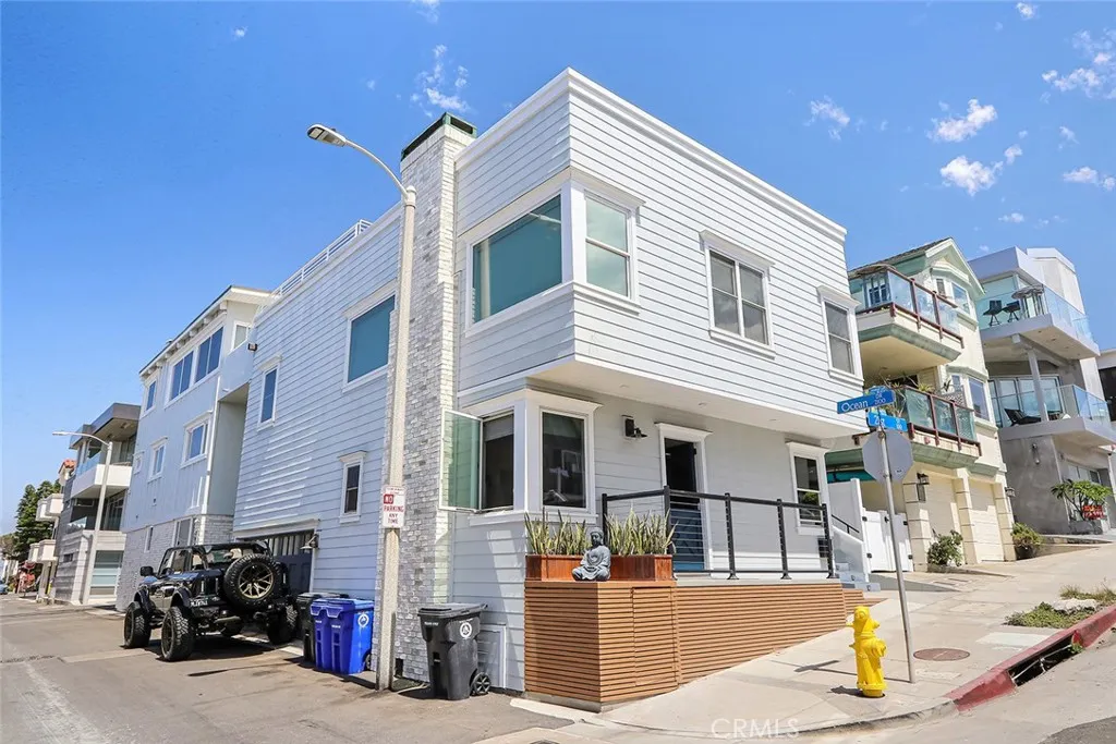Manhattan Beach, CA 90266