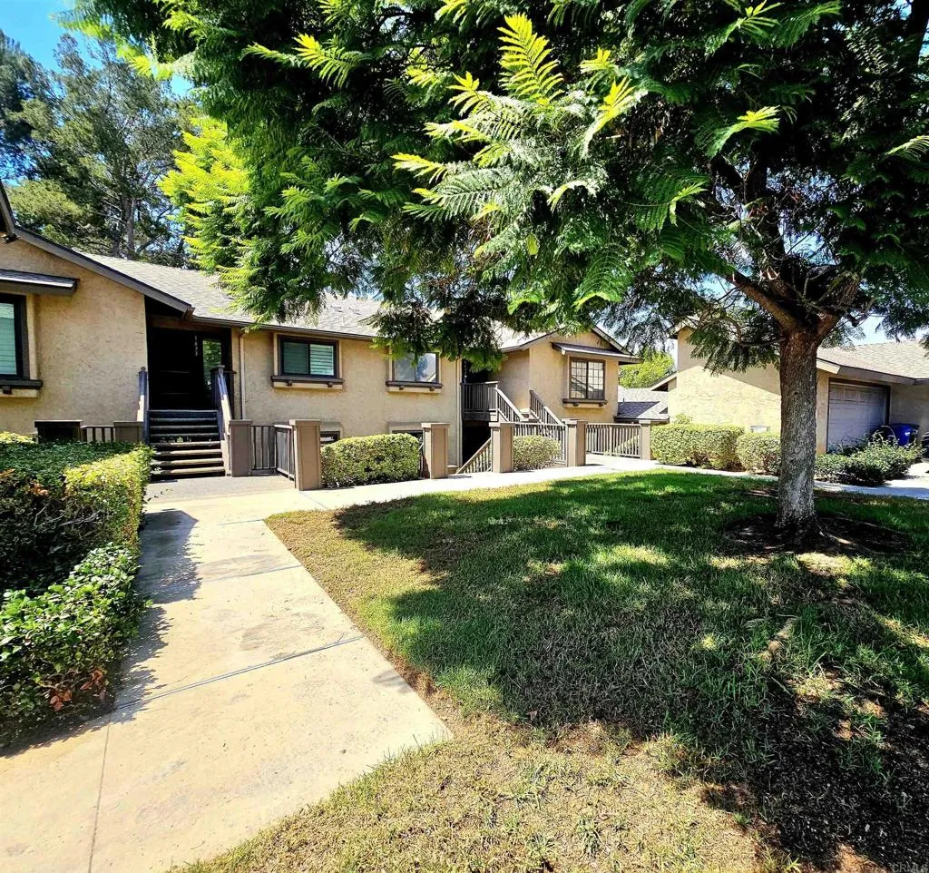 https://cdn.realtyfeed.com/cdn/127/307064103/76c8005264e252de18ea3356e7a0461c.webp