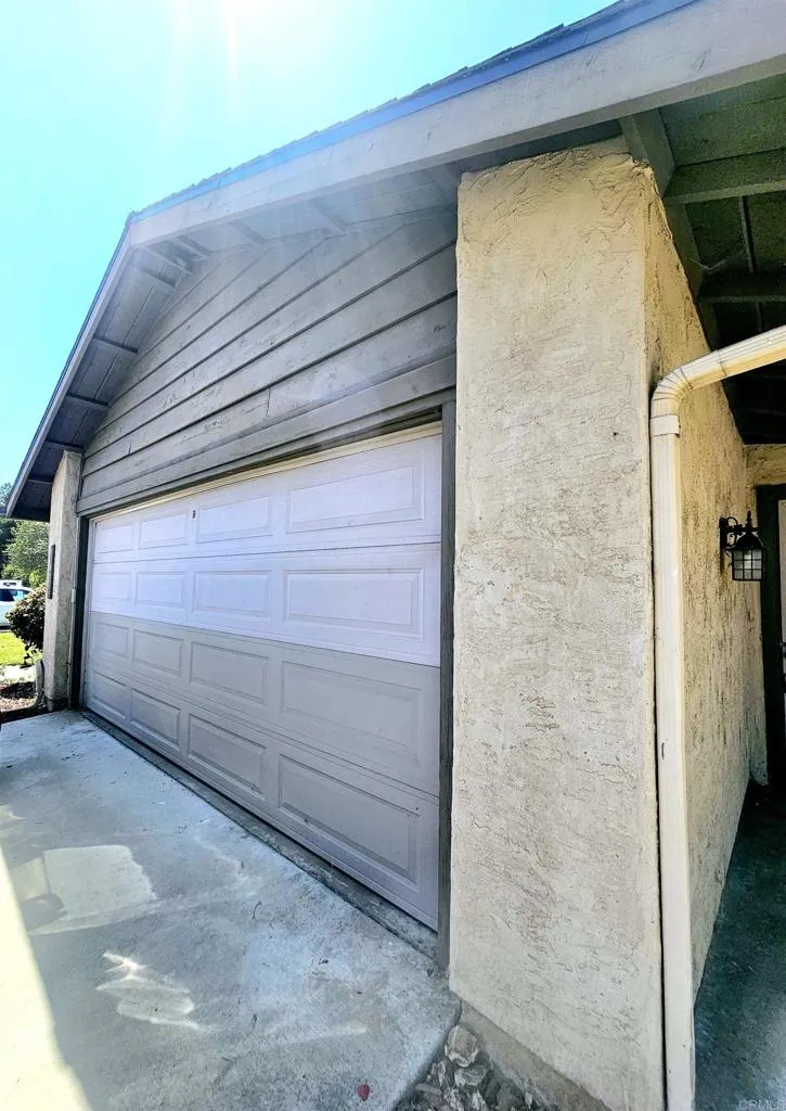 https://cdn.realtyfeed.com/cdn/127/307064103/941b9643ab6946b8938d163a3566be32.webp