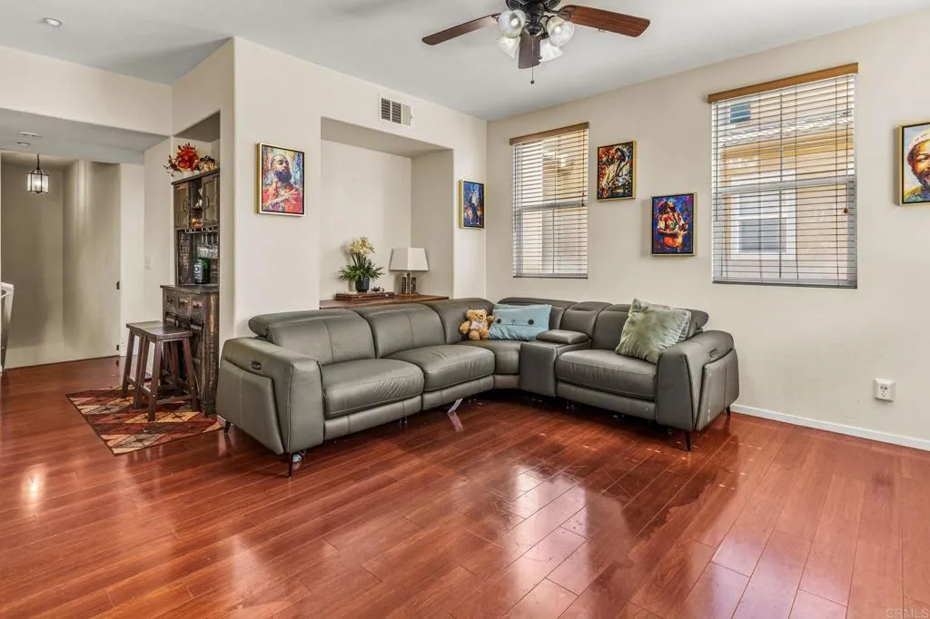 https://cdn.realtyfeed.com/cdn/127/307064151/0c85b944798c862d40907e642013c470.webp