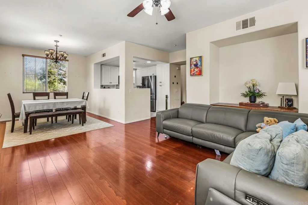 https://cdn.realtyfeed.com/cdn/127/307064151/7f1e362a058a7506b3ac2dd2237658d8.webp