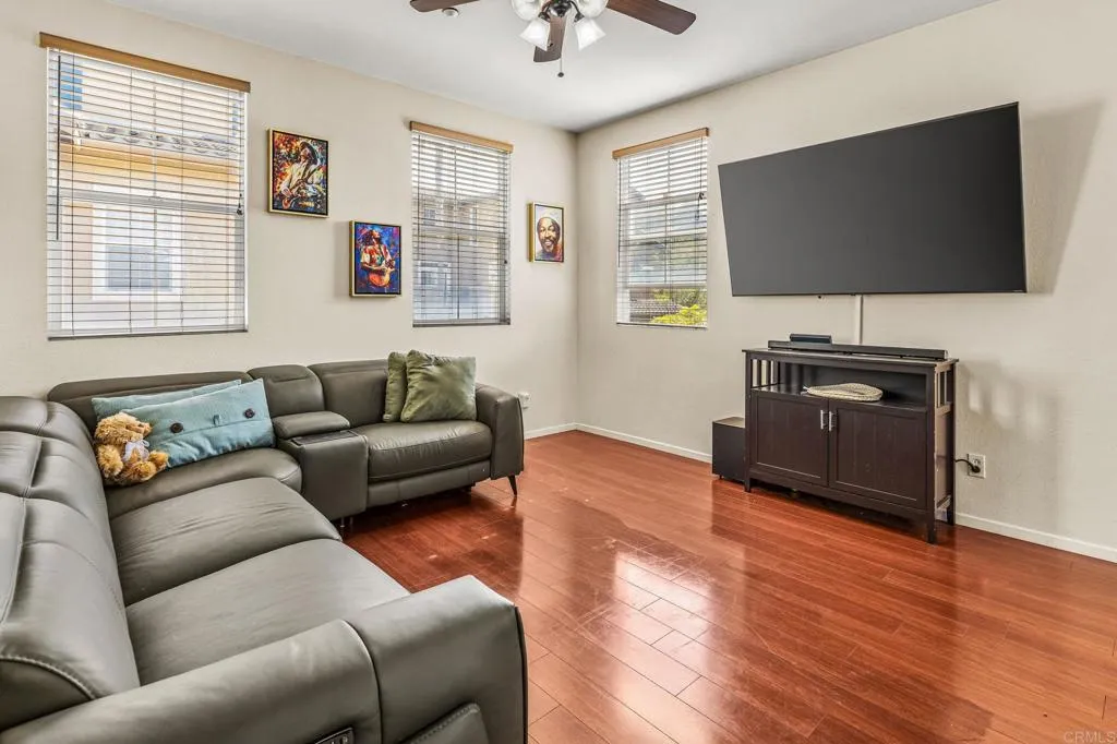 https://cdn.realtyfeed.com/cdn/127/307064151/9d77a2635eb9968717120ed6b4f0dbc1.webp