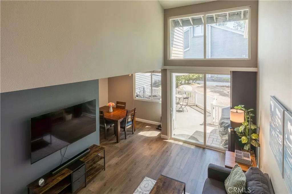 25441 Pine Creek Ln, Wilmington, CA 90441 - Photo 2 of 27, Wilmington, CA