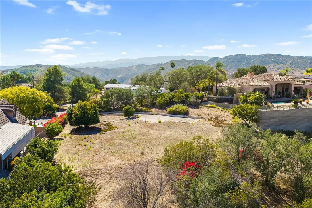 1645 Santa Margarita, Fallbrook, CA 92028 - Photo 4 of 31, Fallbrook, CA