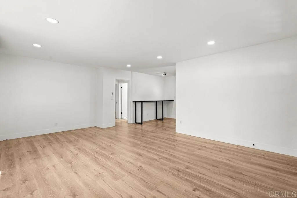 https://cdn.realtyfeed.com/cdn/127/307064293/66ed0b5d65cdd3c9ab20fb31a11ef370.webp