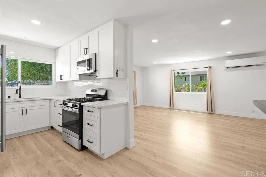 https://cdn.realtyfeed.com/cdn/127/307064293/e2b558d8e8d211781d5ca2e42d67baef.webp