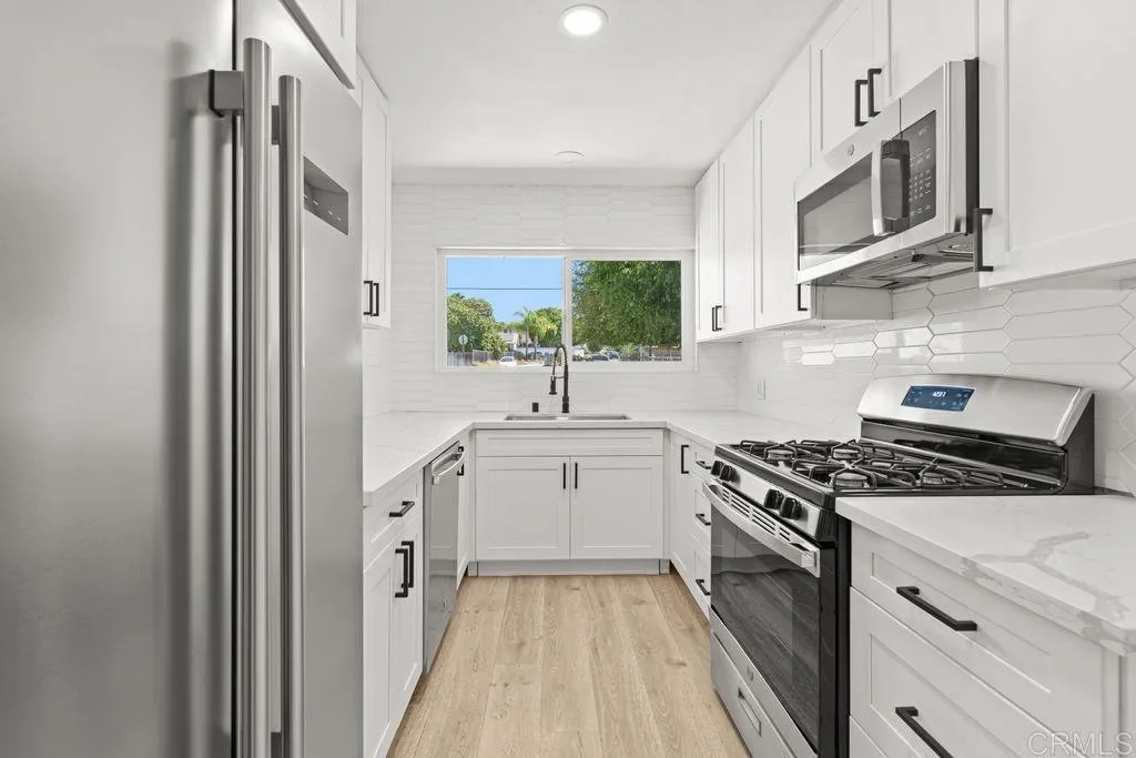 https://cdn.realtyfeed.com/cdn/127/307064293/e5488b8f5be878c9a5b4167ee0298b83.webp