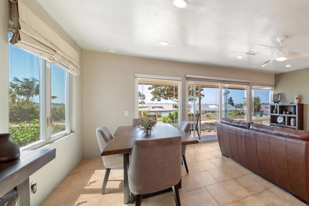 https://cdn.realtyfeed.com/cdn/127/307064315/0cdd1e2f8989207e7f069a19771d2c8b.webp