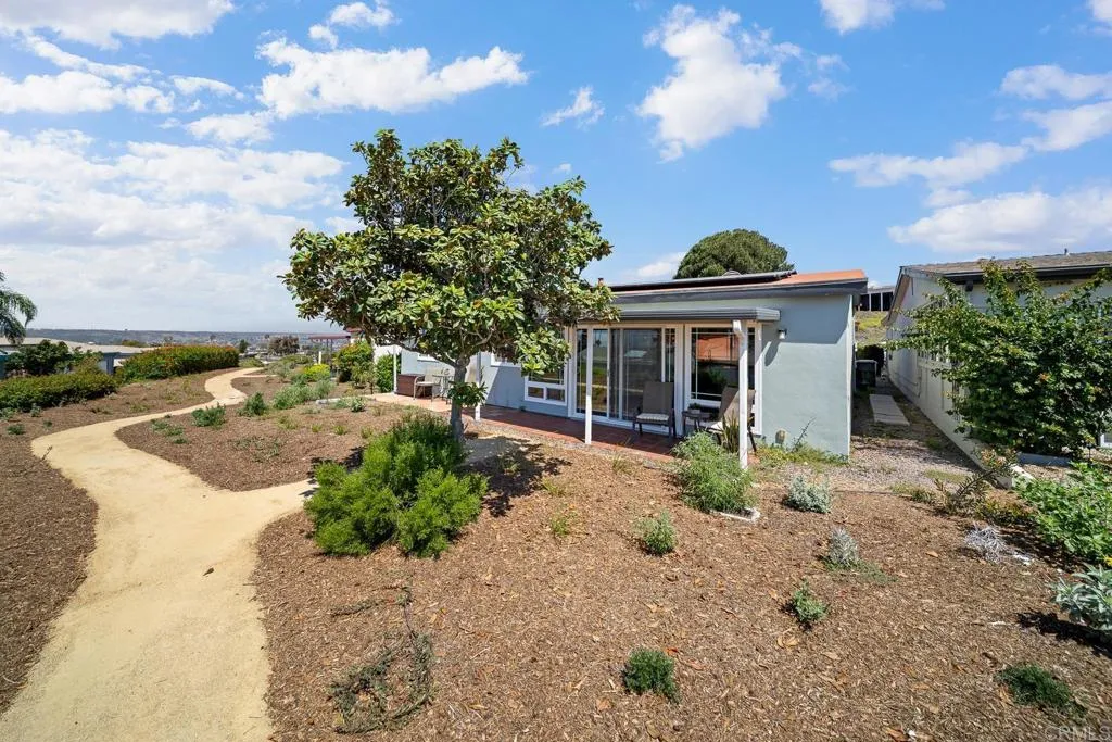 https://cdn.realtyfeed.com/cdn/127/307064315/20c7f2edcbe2e0f8e950fe484297c37f.webp