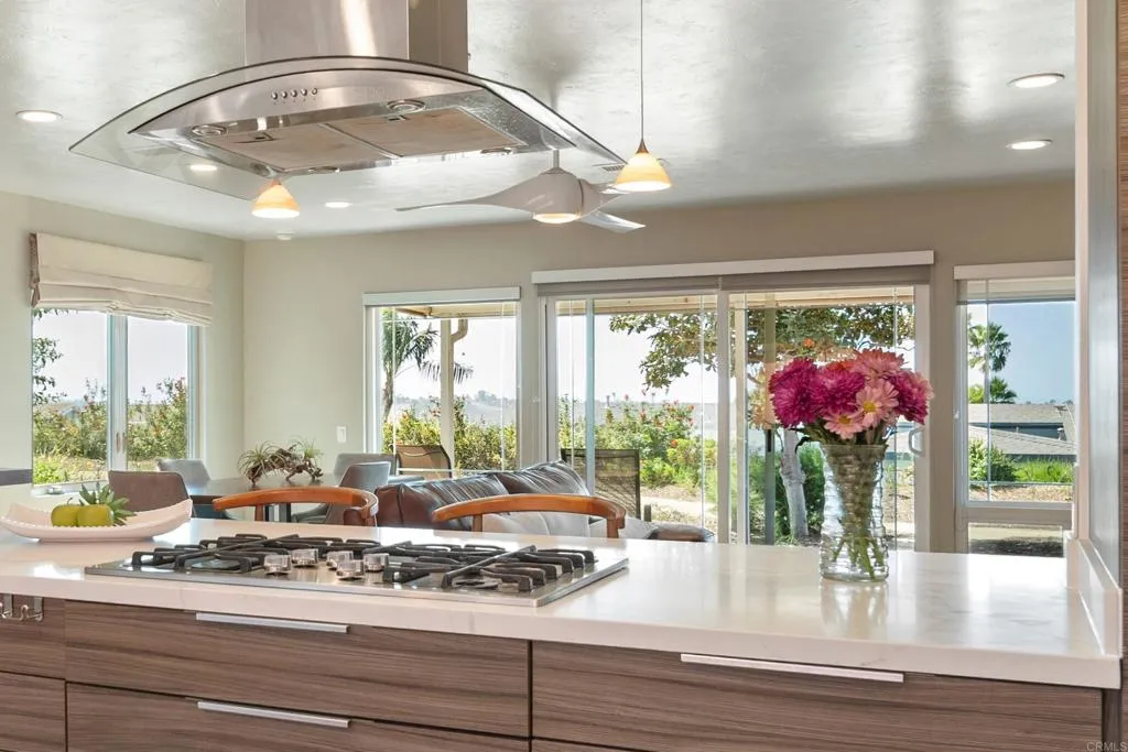 https://cdn.realtyfeed.com/cdn/127/307064315/7cb0ccd0824bf500fbe3b8065b789a75.webp