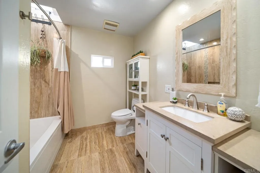 https://cdn.realtyfeed.com/cdn/127/307064315/98538d0d7113a541e16af88f31448945.webp