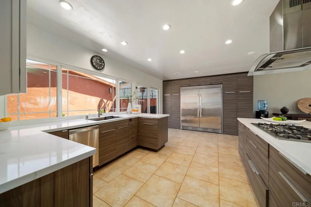 https://cdn.realtyfeed.com/cdn/127/307064315/ac0603ab13efbc15e8f366870ce38081.webp