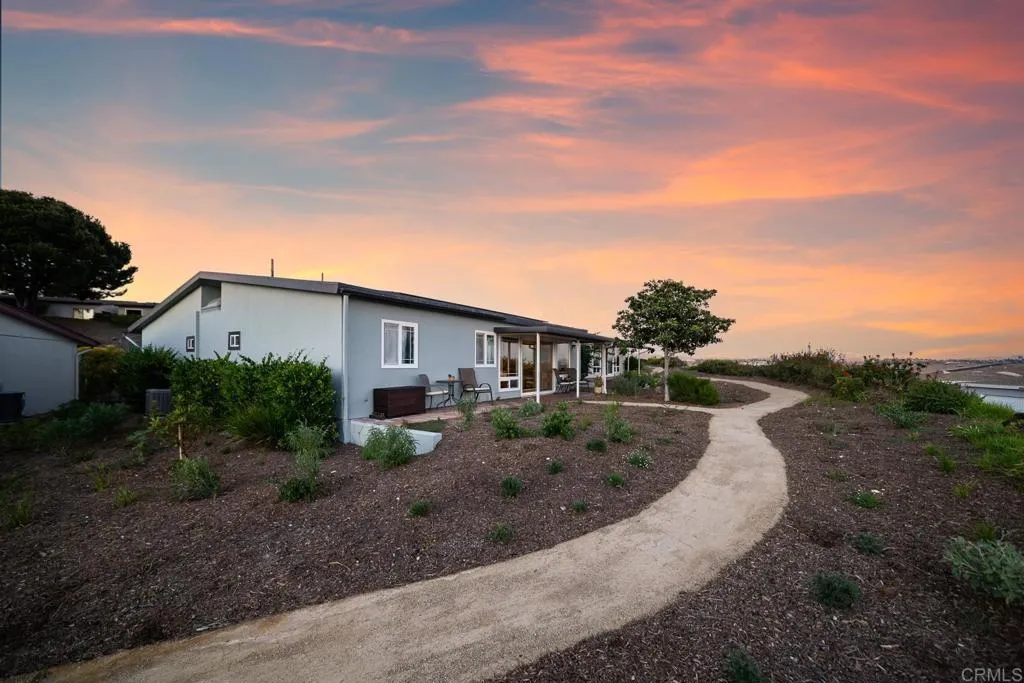 https://cdn.realtyfeed.com/cdn/127/307064315/d97deb8a7fe5a85fc21607c355c38e63.webp