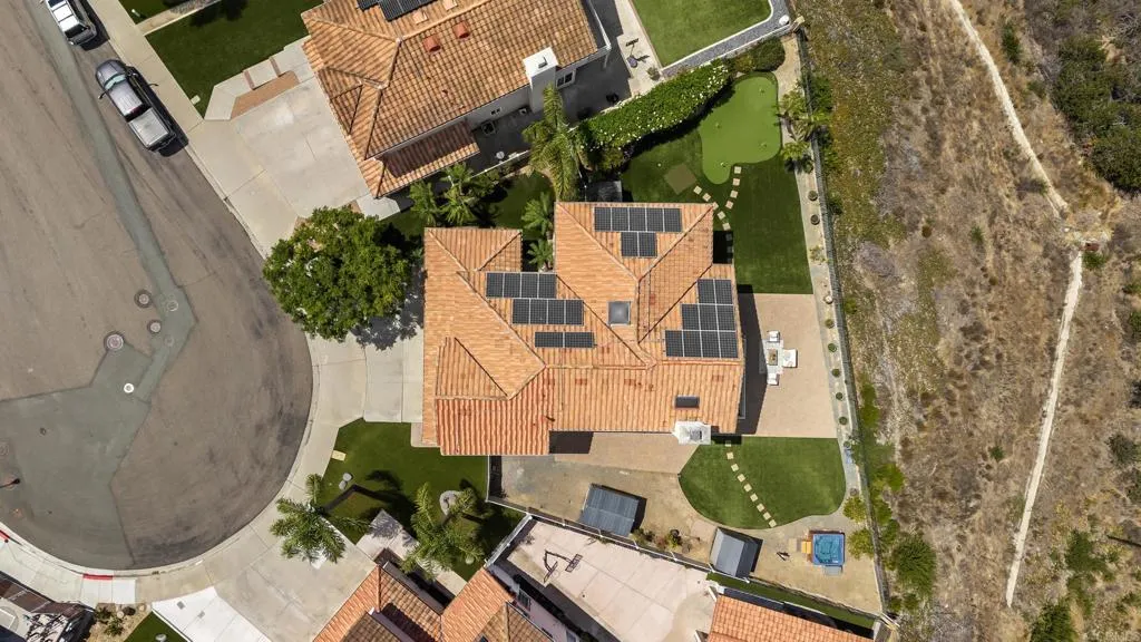 https://cdn.realtyfeed.com/cdn/127/307064384/114f2dc46f209fd73b1edfbc1536cf7a.webp